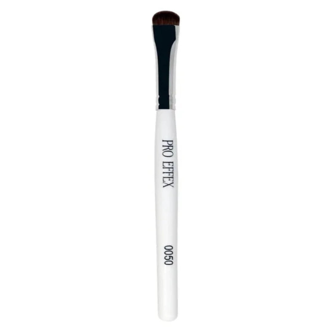 Pro Effex Cut Crease Brush (No. 0050)